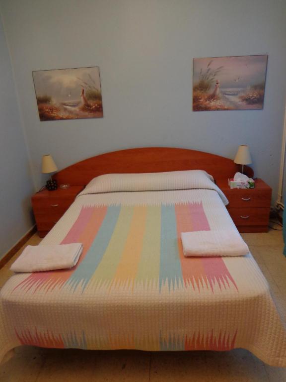 Hotel Pension Mode Lleida Phòng bức ảnh